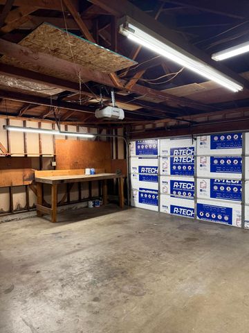 4620 Enchanted Way, Redding, CA 96001