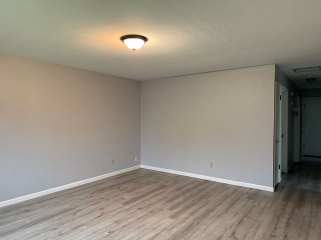 4620 Enchanted Way, Redding, CA 96001