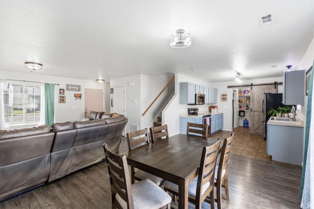 341 S SPANISH FIELDS DR, Spanish Fork, UT 84660