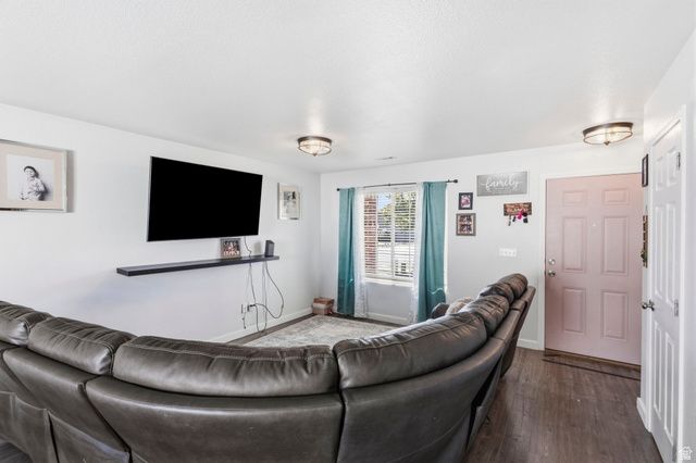 341 S SPANISH FIELDS DR, Spanish Fork, UT 84660