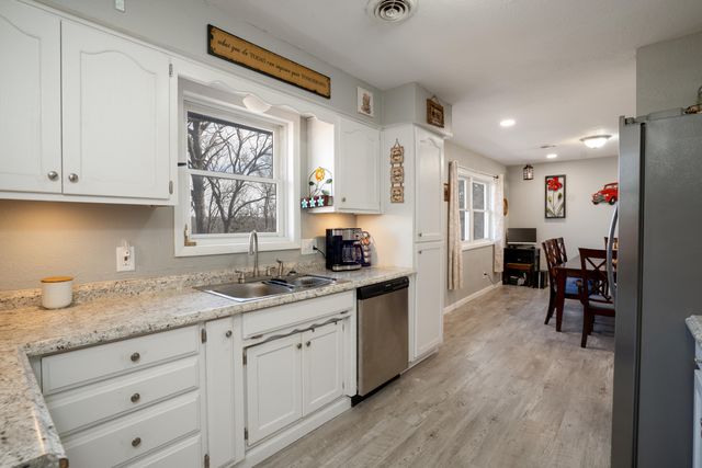 377 Norman Road, Kirbyville, MO 65679