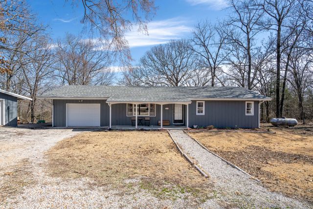 377 Norman Road, Kirbyville, MO 65679