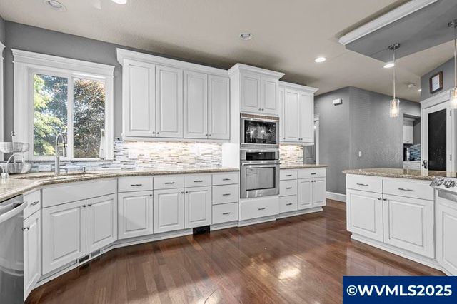 2021 Pikes Pass Ct SE, Salem, OR 97306