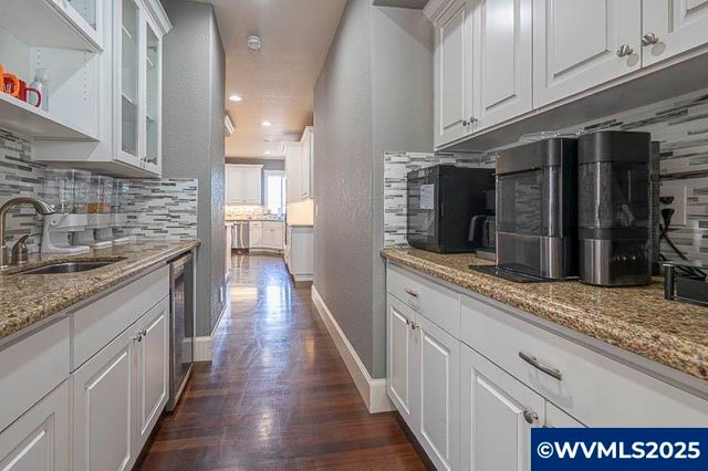 2021 Pikes Pass Ct SE, Salem, OR 97306