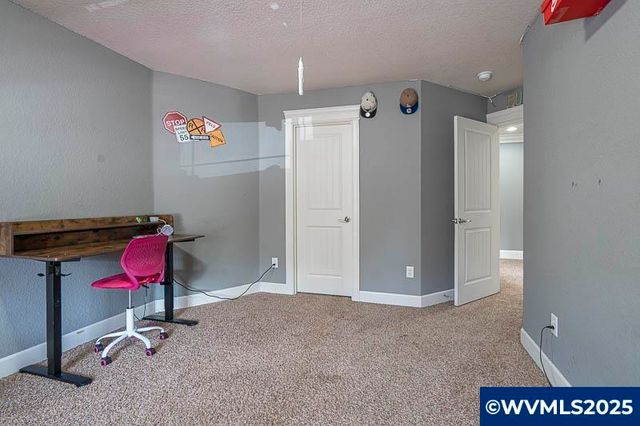 2021 Pikes Pass Ct SE, Salem, OR 97306