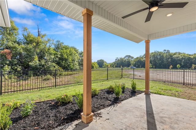 4209 W Huron Loop, Fayetteville, AR 72704