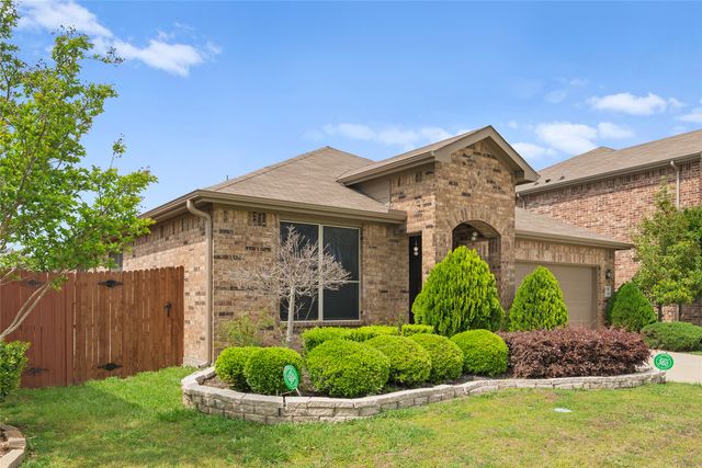 2129 Brenham Drive, Heartland, TX 75126