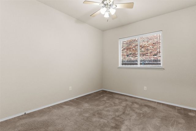 2129 Brenham Drive, Heartland, TX 75126