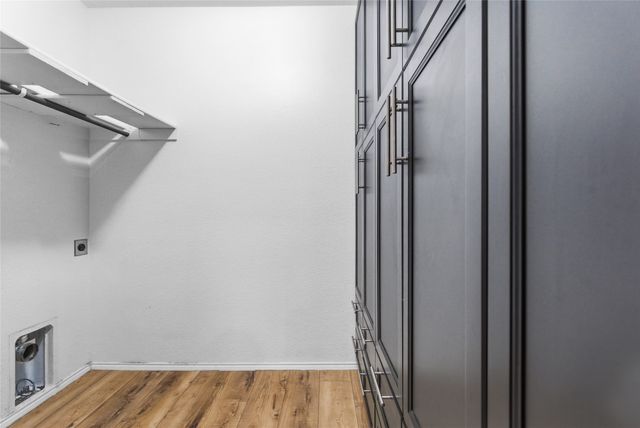 2129 Brenham Drive, Heartland, TX 75126