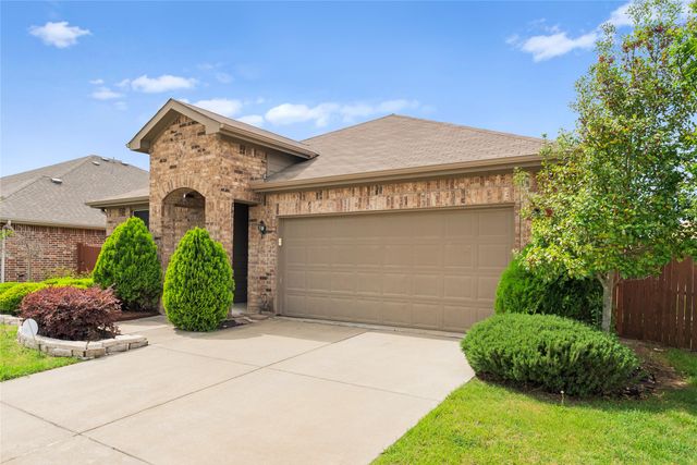 2129 Brenham Drive, Heartland, TX 75126