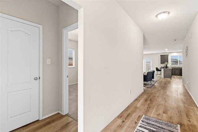 2129 Brenham Drive, Heartland, TX 75126