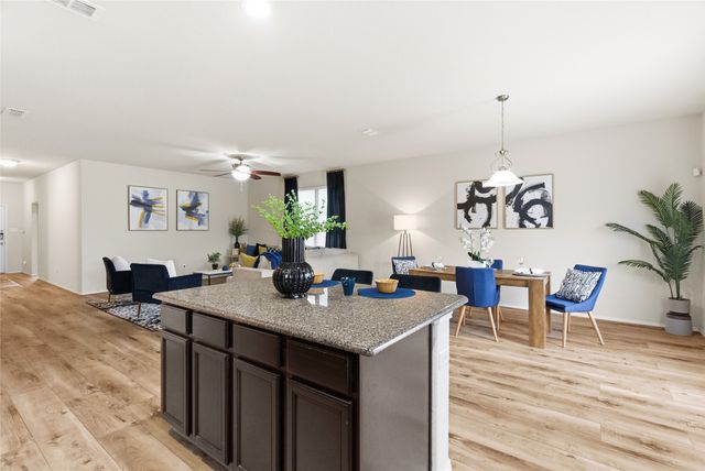 2129 Brenham Drive, Heartland, TX 75126