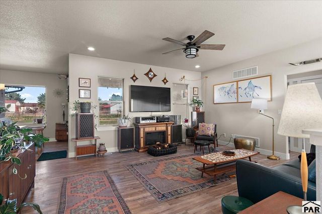 1317 N Vermillion Ct, Pueblo West, CO 81007