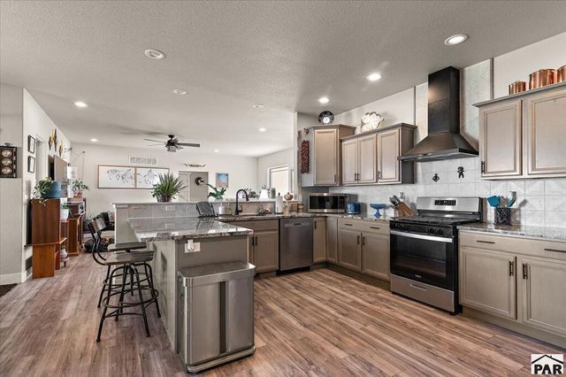 1317 N Vermillion Ct, Pueblo West, CO 81007