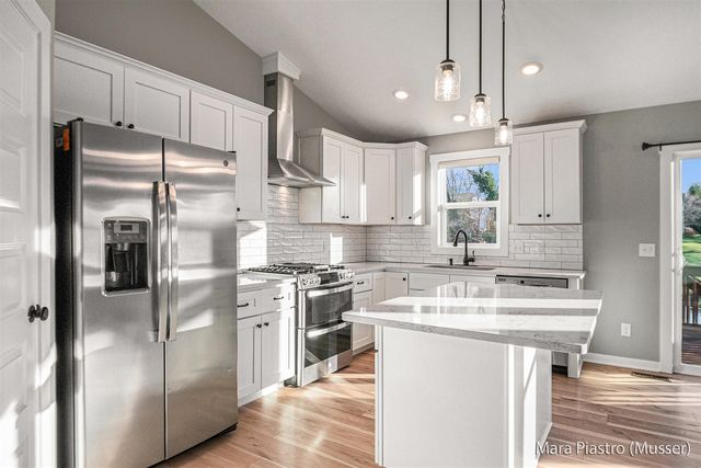 2116 Brindle Drive, Hudsonville, MI 49426