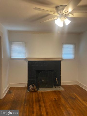 122 E WAYNE TER, Collingswood, NJ 08108