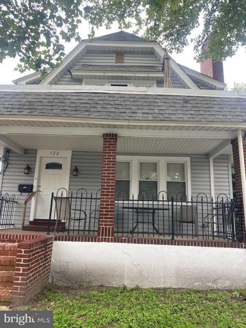 122 E WAYNE TER, Collingswood, NJ 08108