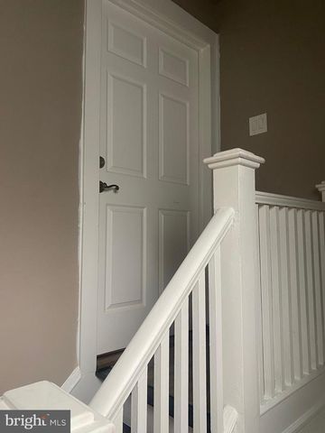 122 E WAYNE TER, Collingswood, NJ 08108