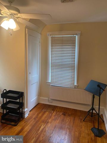 122 E WAYNE TER, Collingswood, NJ 08108