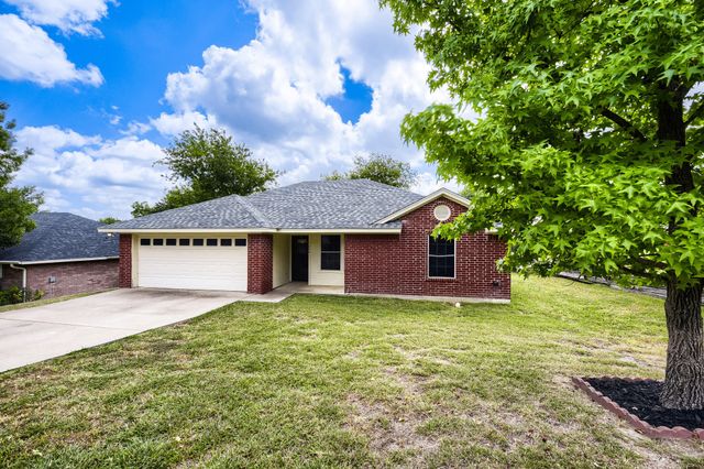 1004 Tremont Street, Weatherford, TX 76086