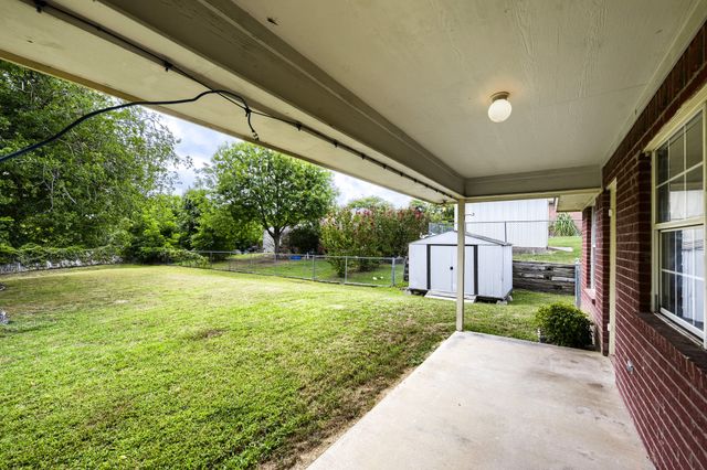 1004 Tremont Street, Weatherford, TX 76086