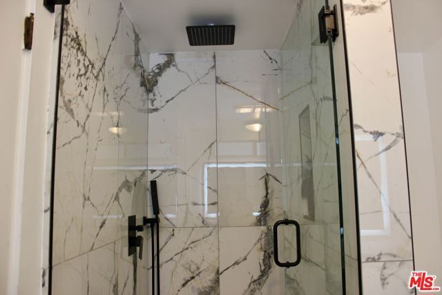 1265 Bienveneda Avenue, Pacific Palisades (los Angeles), CA 90272