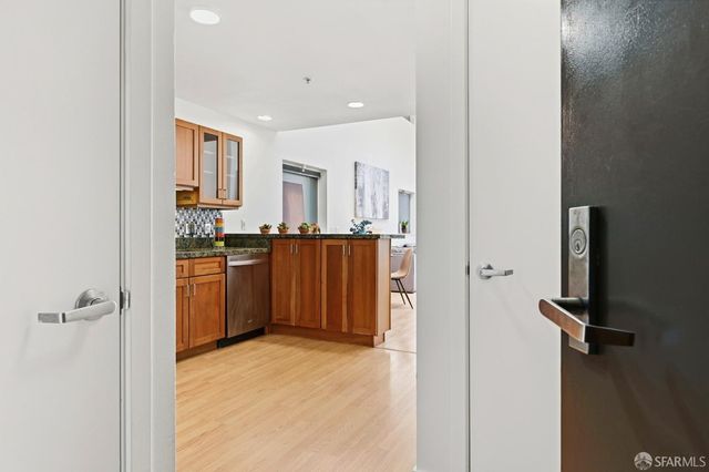 950 Harrison Street 215, San Francisco, CA 94107