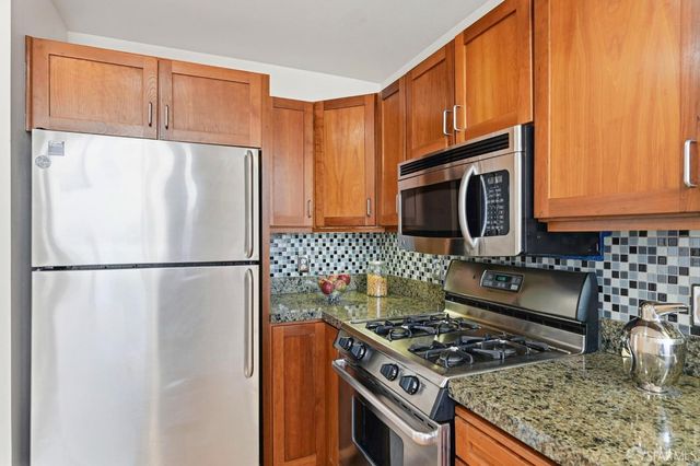 950 Harrison Street 215, San Francisco, CA 94107