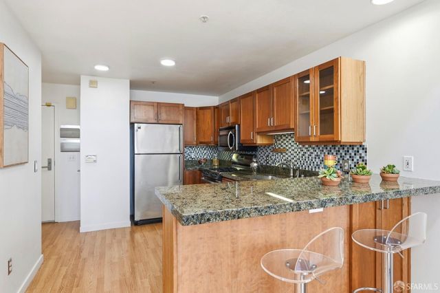 950 Harrison Street 215, San Francisco, CA 94107
