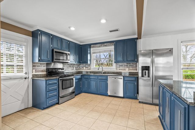 501 Elysian Fields Rd, Nashville, TN 37211