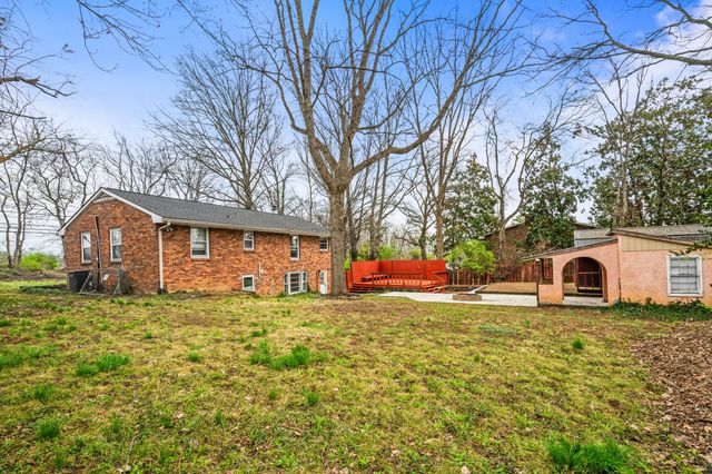 501 Elysian Fields Rd, Nashville, TN 37211