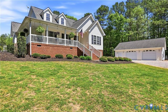 3600 Oxford Dr, Sutherland, VA 23885