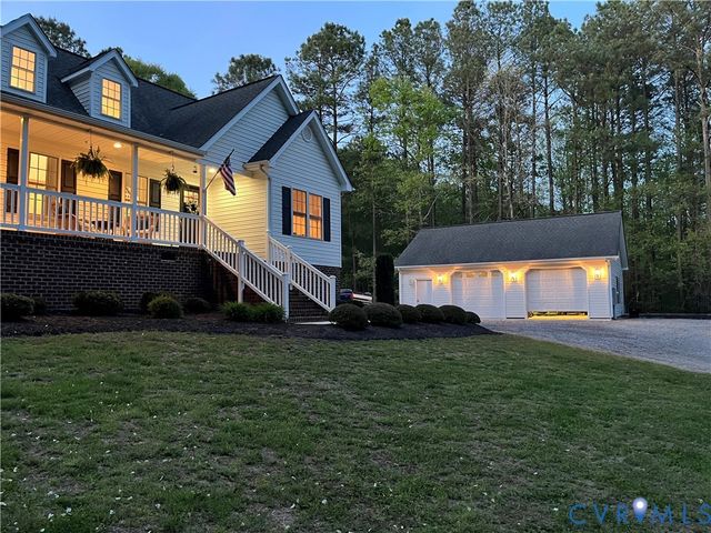 3600 Oxford Dr, Sutherland, VA 23885