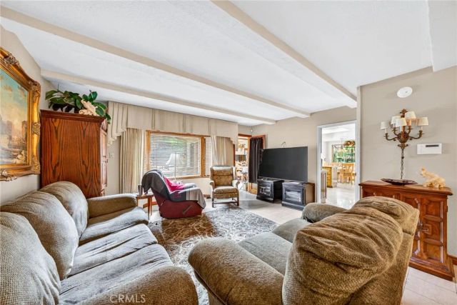 1100 Tulare, Costa Mesa, CA 92626