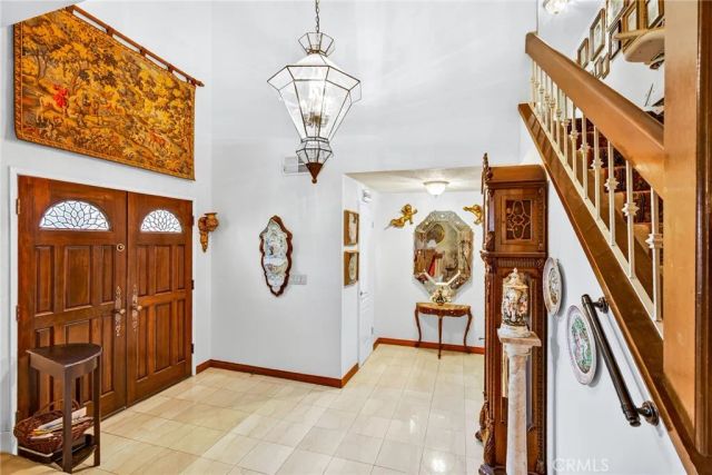 1100 Tulare, Costa Mesa, CA 92626