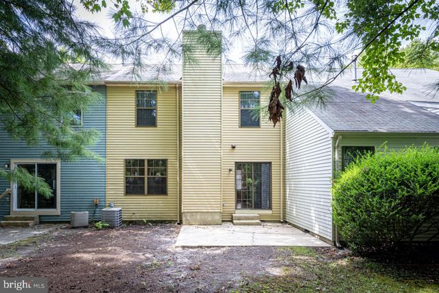 8 REGENT COURT, Medford, NJ 08055