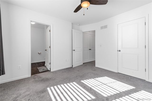 591 Parkside Way 16, Ferndale, MI 48220