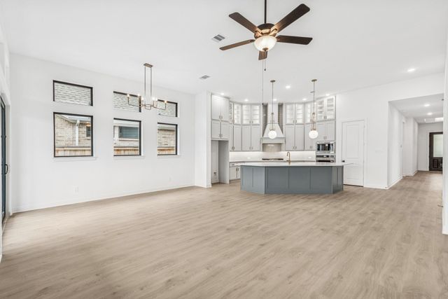 26734 Trailblazers Run, Magnolia, TX 77354