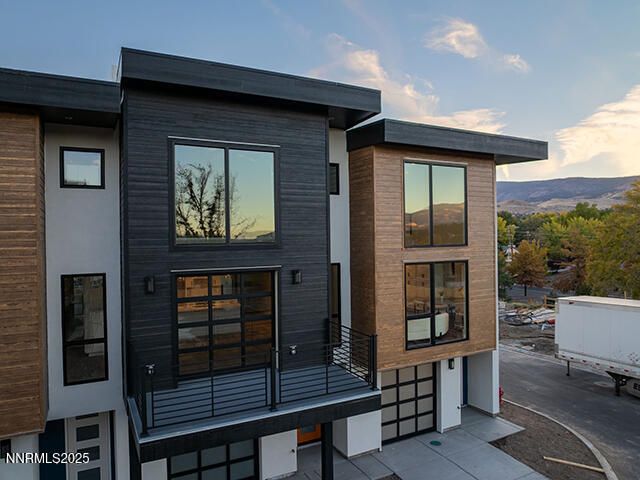 3826 Lakeside Drive 14, Reno, NV 89509