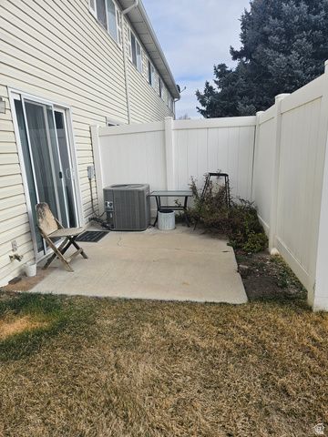 1427 W MAYAPPLE WAY, West Valley City, UT 84119