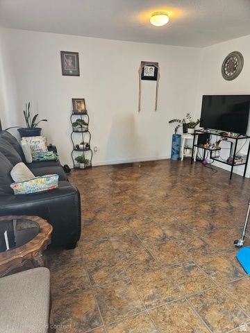 1427 W MAYAPPLE WAY, West Valley City, UT 84119