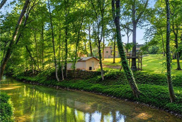 106 Riverbank Court, Moore, SC 29369