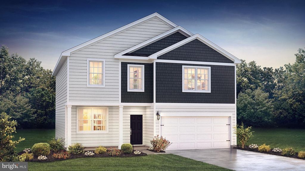 11 BOBSTAY RD, Barnegat, NJ 08005