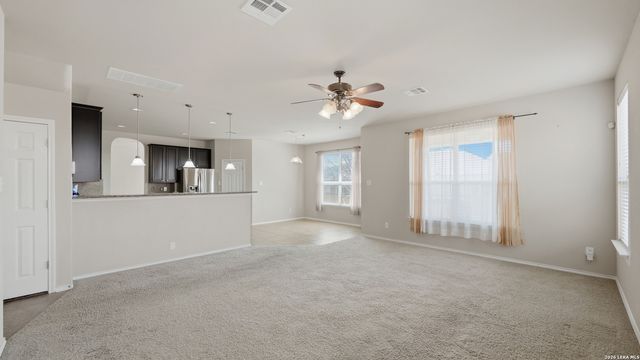 305 Hazeltine Way, Cibolo, TX 78108