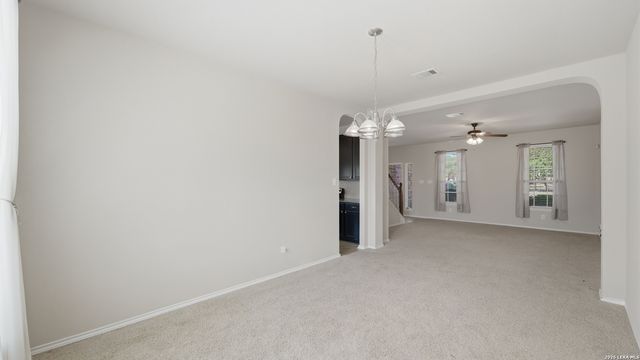 305 Hazeltine Way, Cibolo, TX 78108