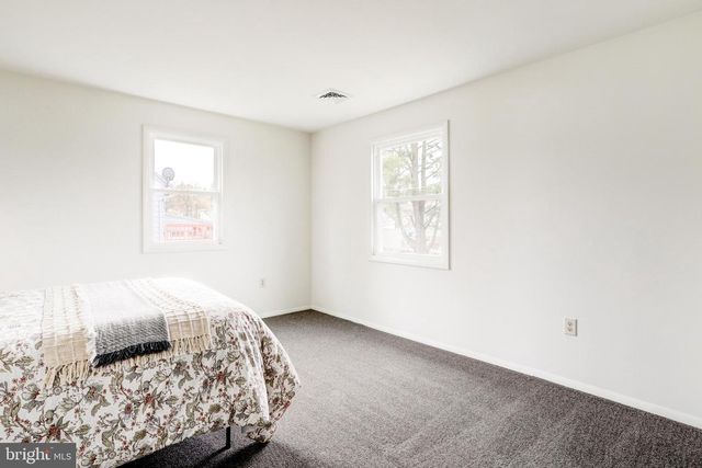 532 KINGSTON RD, Harrisburg, PA 17112