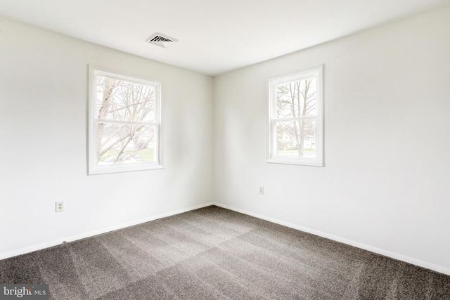 532 KINGSTON RD, Harrisburg, PA 17112