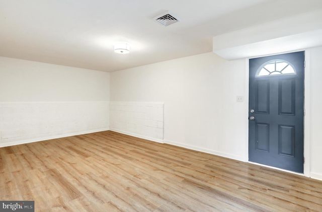 532 KINGSTON RD, Harrisburg, PA 17112