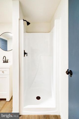 532 KINGSTON RD, Harrisburg, PA 17112