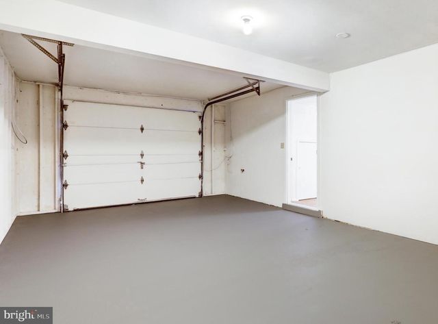 532 KINGSTON RD, Harrisburg, PA 17112